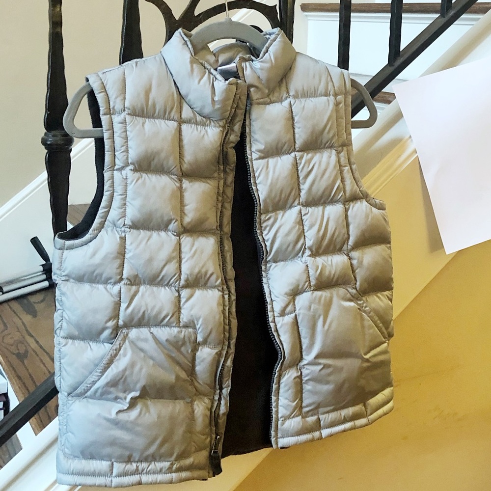 Gymboree Boys/unisex puffer vest